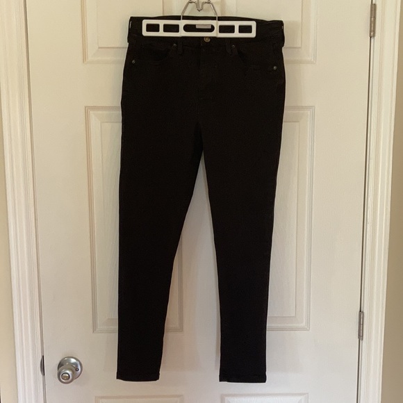 Topshop Jamie Black Jeans - Picture 5 of 9